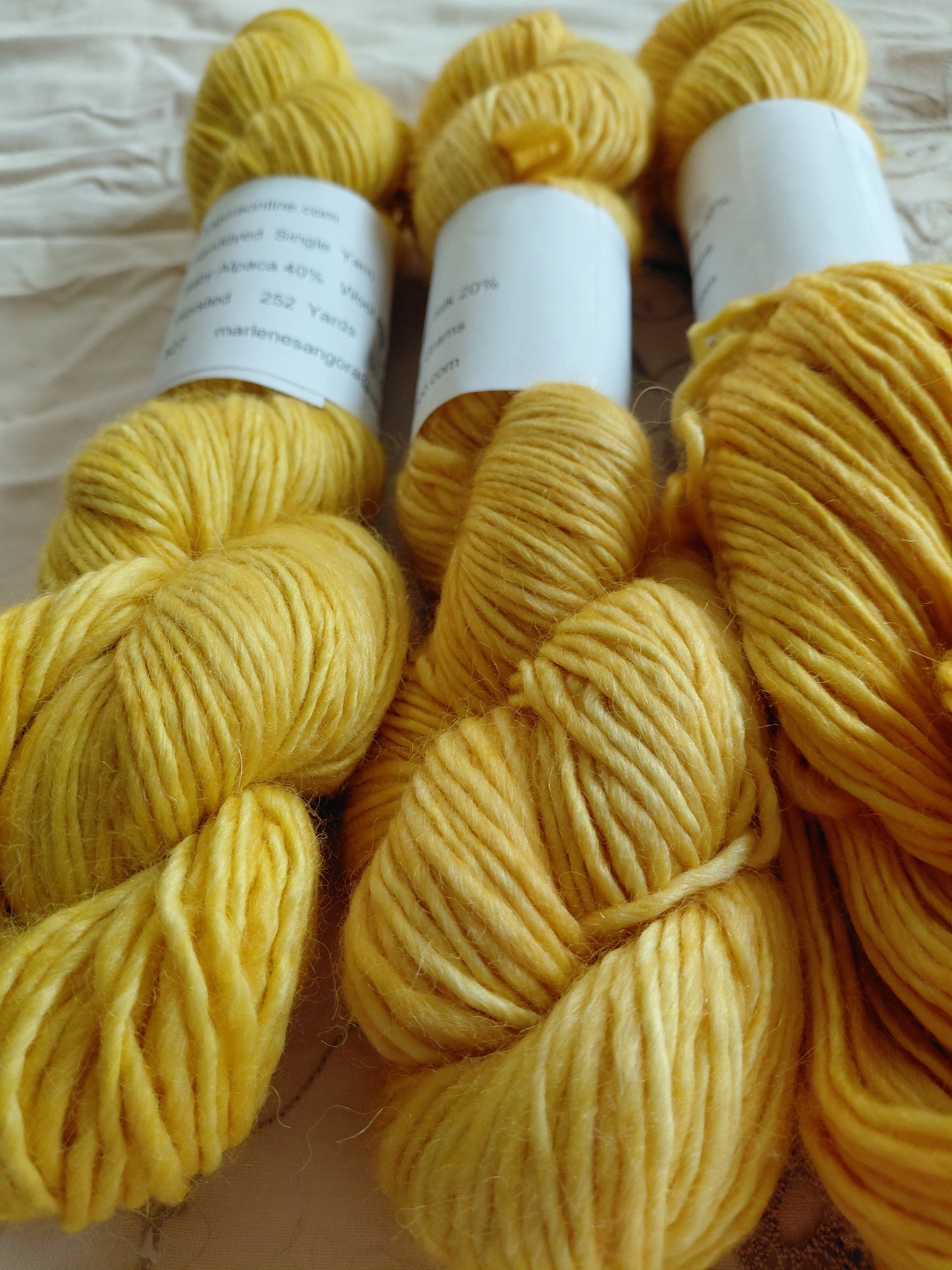 Hand-Dyed Baby Alpaca Wool Silk Yarn – Worsted Weight