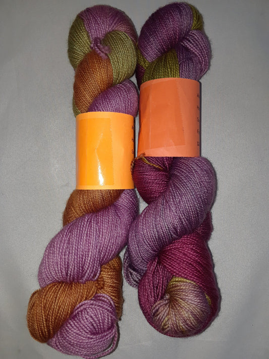Hand dyed Super Wash 80% Merino & 20% Nylon Yarn, 400 Yd image 0