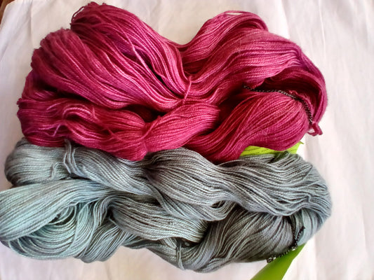 Hand Dyed SW 80% Merino/ 20% Silk, Shawl length 600 yd 150g image 0