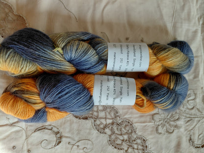 Hand-Dyed Baby Alpaca Wool Silk Yarn – Worsted Weight