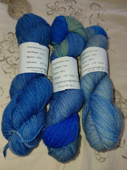 Hand Dyed Blue Merino Yarn - Worsted Weight, 218 Yards