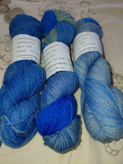 Hand Dyed Blue Merino Yarn - Worsted Weight, 218 Yards