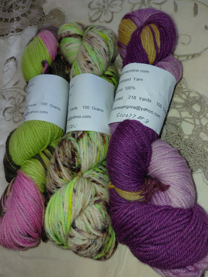 Hand Dyed 100% Merino Yarn, Worsted Weight, 218 yd