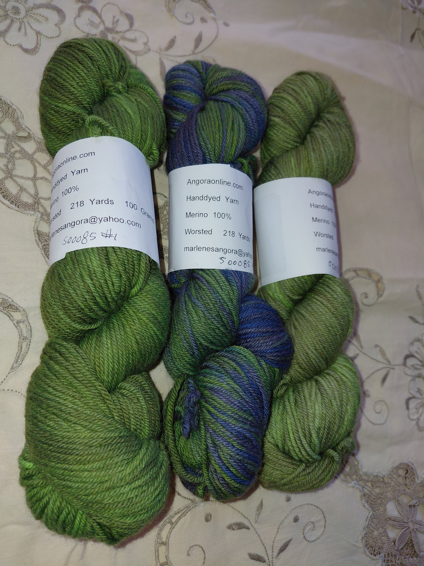Hand Dyed Forest Green Merino Yarn, Worsted Weight
