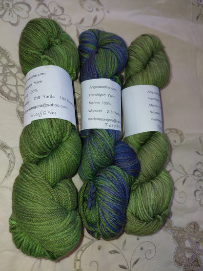 Hand Dyed Forest Green Merino Yarn, Worsted Weight