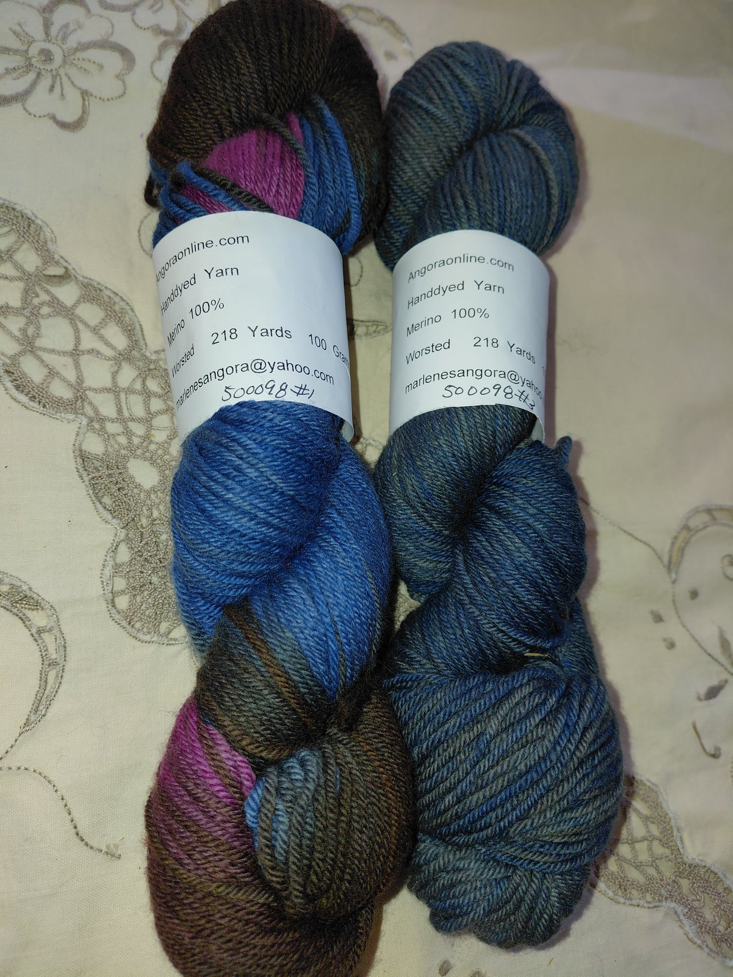 Hand Dyed Merino Yarn, Worsted, 218 yd.