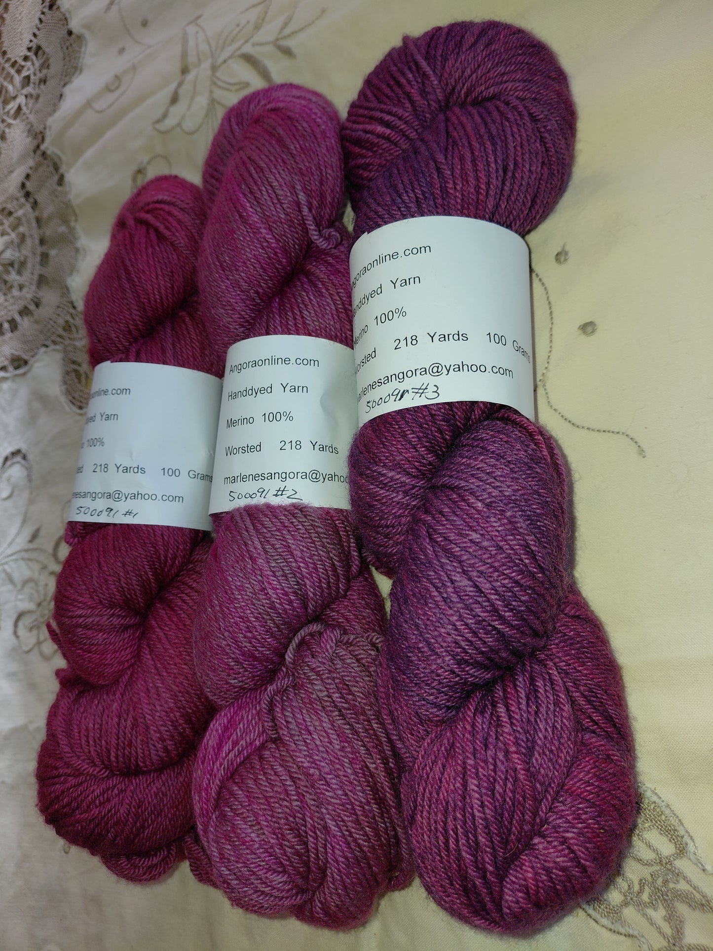 Hand-Dyed Merino Worsted – Tonal Pink & Burgundy