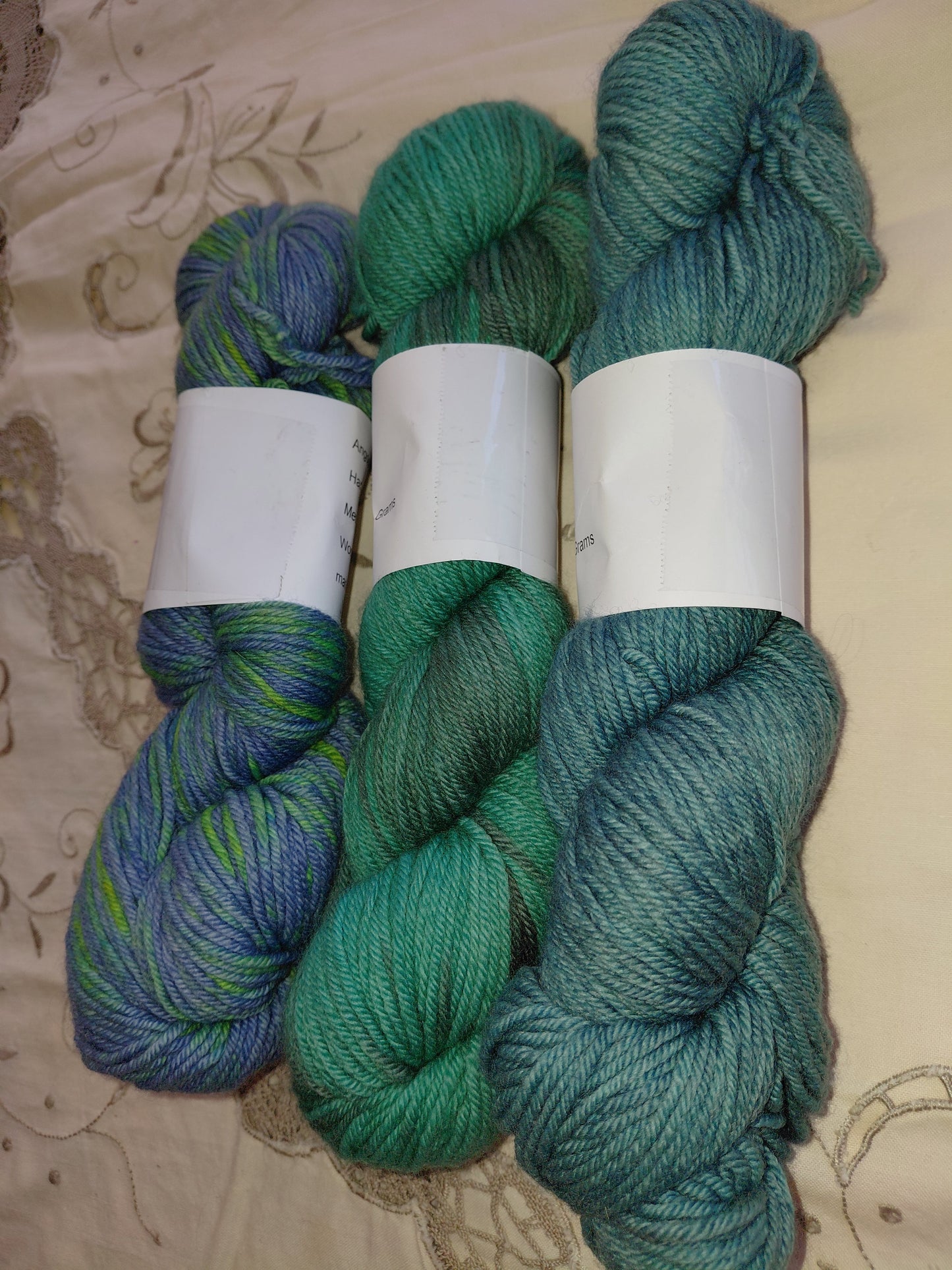 Hand Dyed Merino Yarn, Worsted Weight