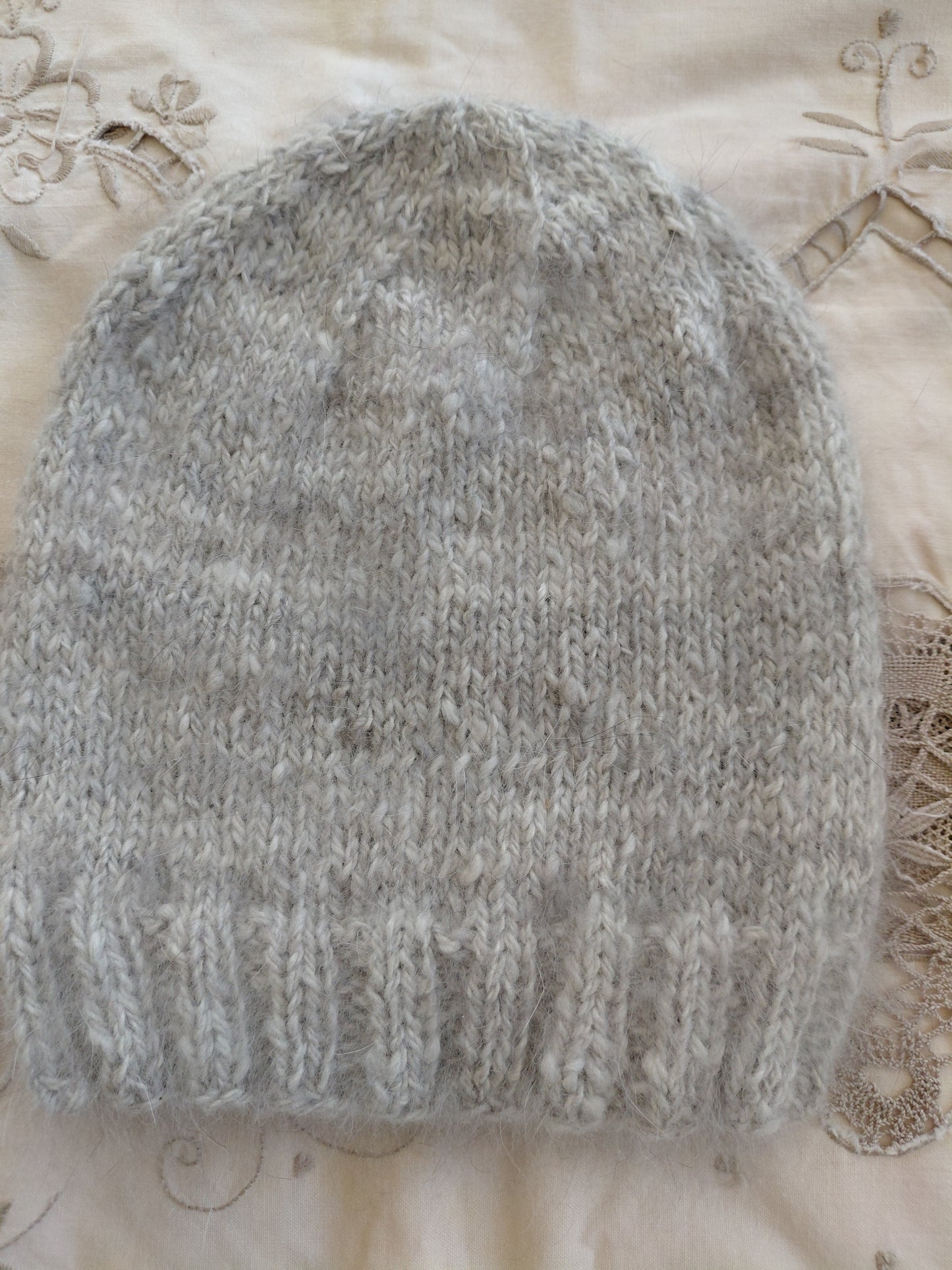 Handspun Natural Lilac Angora Yarn, Thick N Thin, Bulky