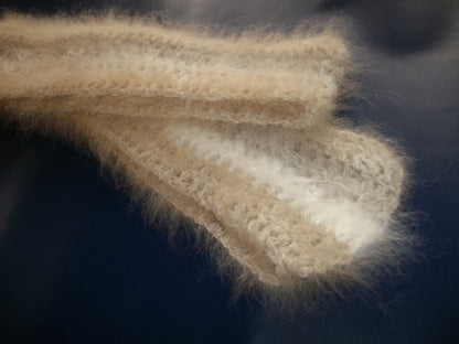 Handspun Natural 100% Angora Rabbit Yarn 100 Yd Worsted Free Pattern image 7