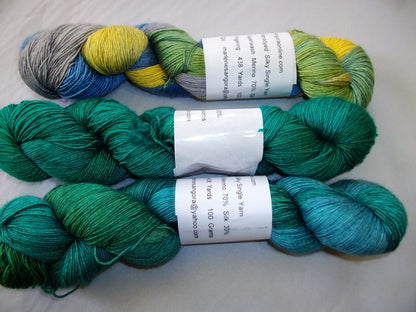 Hand Dyed 70% Merino 30% Silk Yarn, 438 Yd 100g image 2