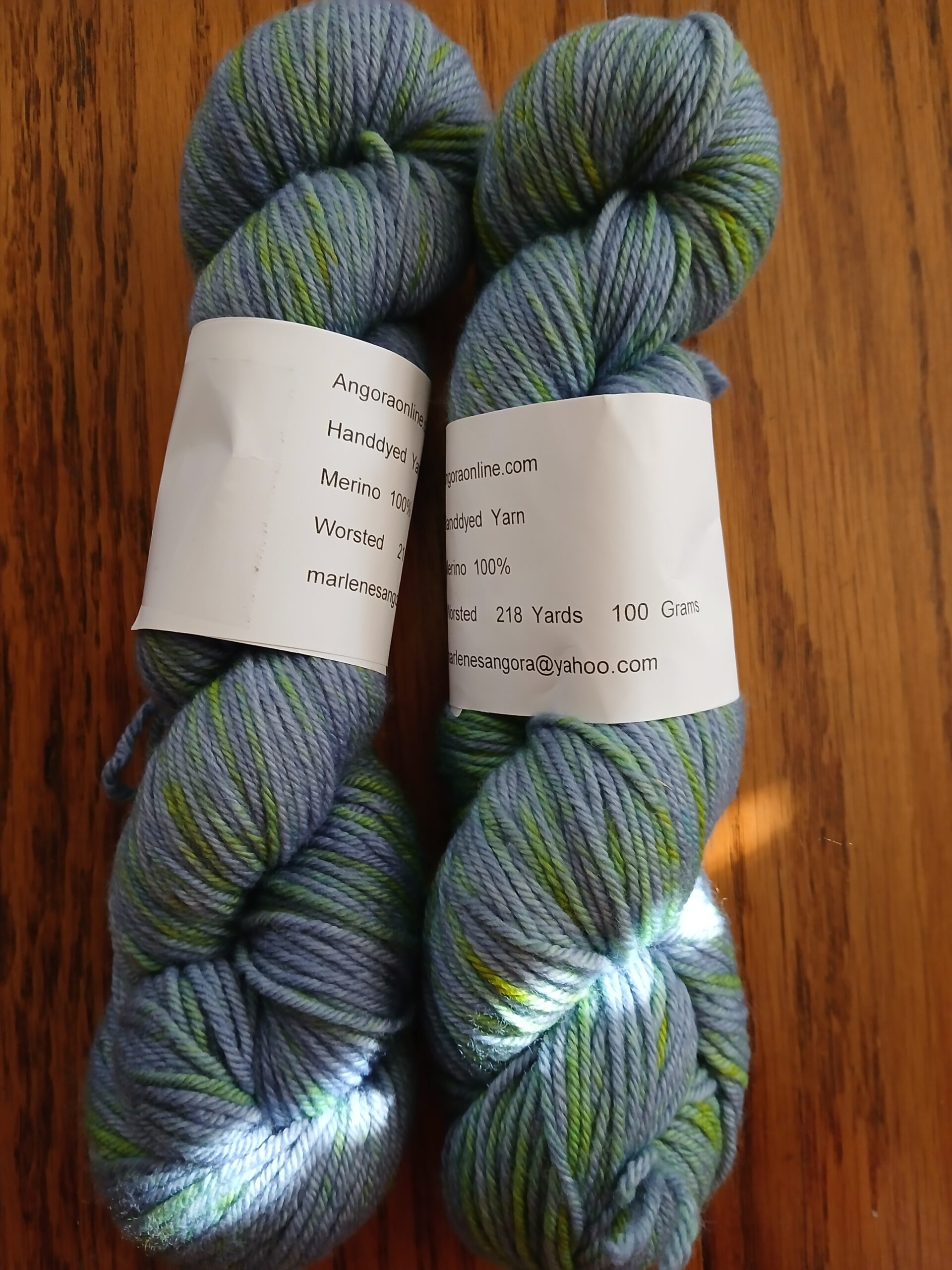 Hand Dyed SW Merino Yarn, Worsted